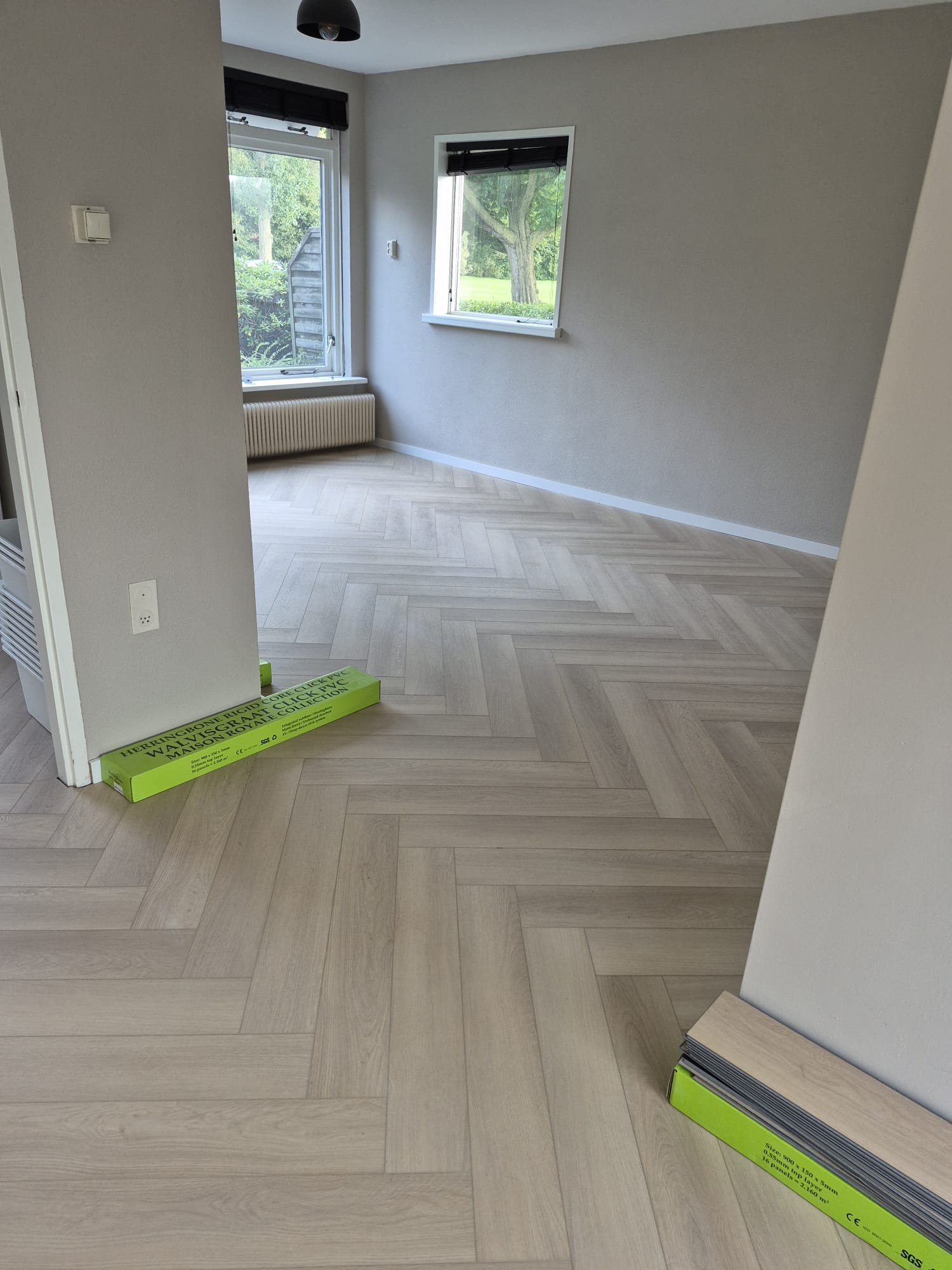 Lichte visgraatvloer